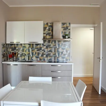 Neapolis Apartment *