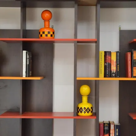 アパート Neapolis